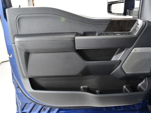 New 2026 Ford F350 Lariat w/ Black Appearance Package image 25