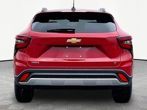 New 2026 Chevrolet Trax LT FWD image 5