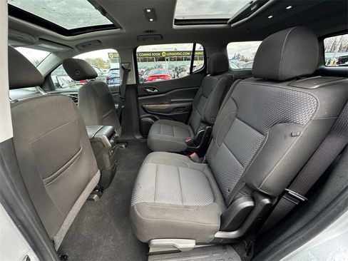 Used 2020 GMC Acadia SLE w/ Driver Convenience Package image 19