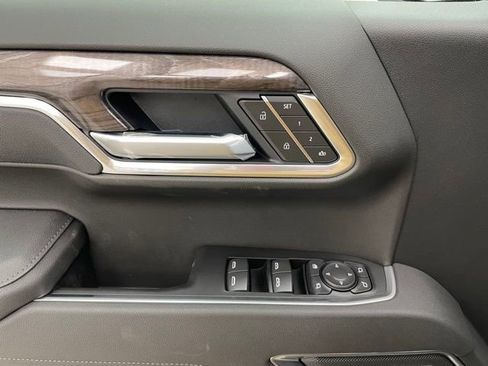 New 2026 Chevrolet Silverado 1500 LTZ w/ LTZ Premium Package image 12