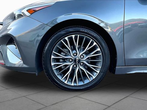 Used 2024 Kia Forte GT-Line w/ GT-Line Premium Package FWD image 11