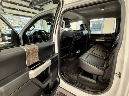 Used 2018 Ford F250 Lariat AWD/4WD image 13