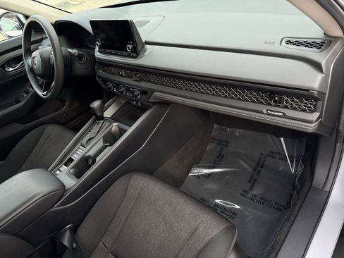 Used 2024 Honda Accord LX image 18