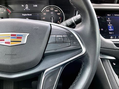 Used 2021 Cadillac XT5 Luxury FWD image 25