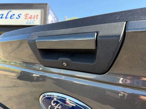Used 2015 Ford F150 XLT w/ Equipment Group 302A Luxury AWD/4WD image 81