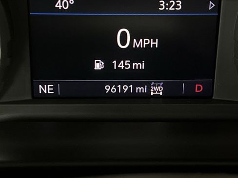 Used 2021 Chevrolet Tahoe LT w/ LT Signature Package image 16