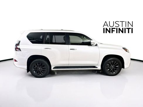 Used 2023 Lexus GX 460 Premium w/ Premium Package image 8