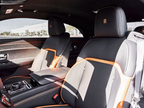 Used 2025 Rolls-Royce Spectre w/ Spectre Launch Package AWD/4WD image 44
