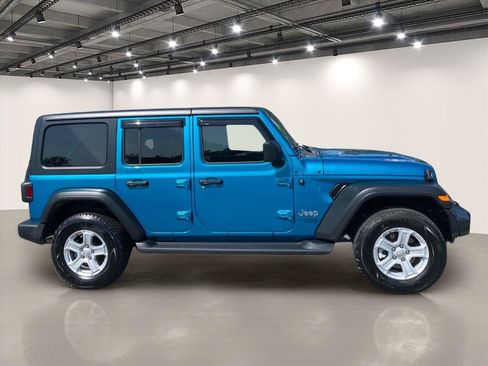 Used 2020 Jeep Wrangler Unlimited Sport S AWD/4WD image 8
