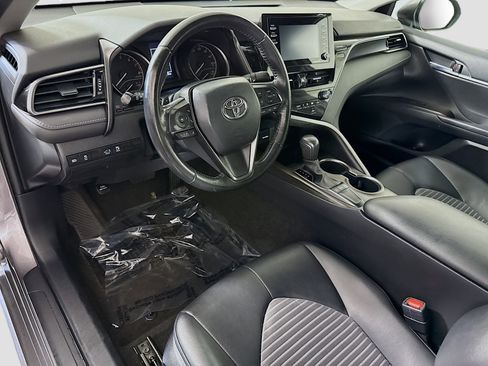 Used 2023 Toyota Camry SE FWD image 22