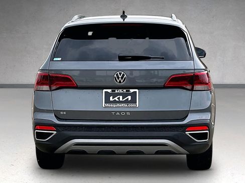 Used 2024 Volkswagen Taos SE FWD image 5