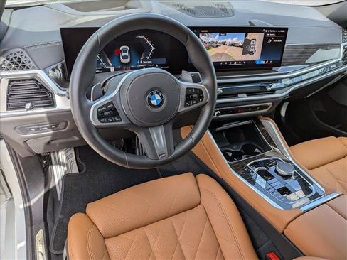 Used 2025 BMW X6 xDrive40i AWD/4WD image 10