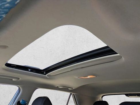 New 2026 Hyundai Venue SEL image 16