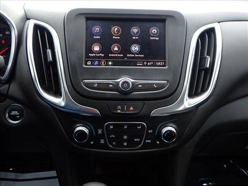 Used 2024 Chevrolet Equinox LT image 17