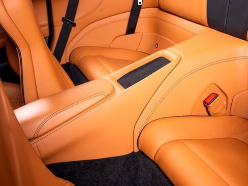 Certified 2022 Ferrari Portofino M RWD image 31