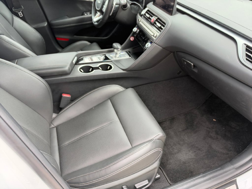 Used 2026 Genesis G70 2.5T AWD/4WD image 16