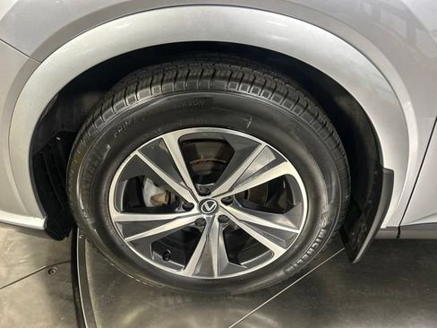 Used 2023 Lexus RX 350 Premium w/ Accessory Package AWD/4WD image 31