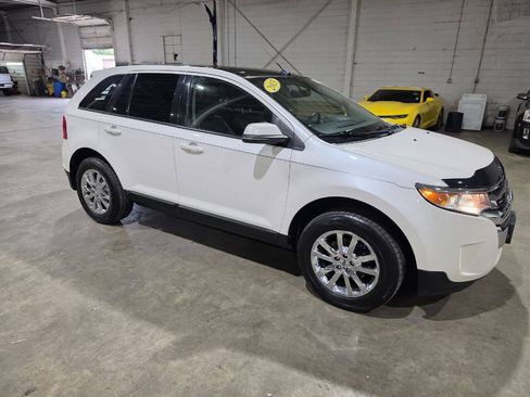 Used 2013 Ford Edge SEL AWD/4WD image 17
