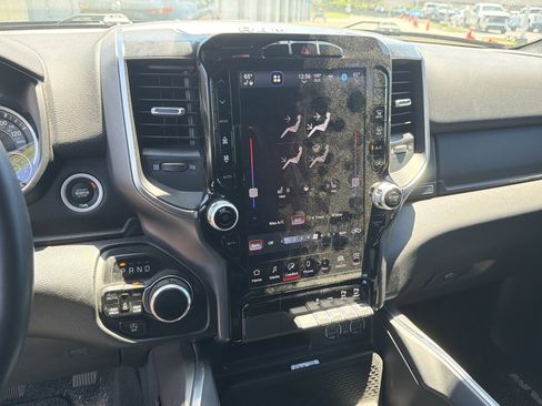 Used 2024 RAM 1500 Big Horn AWD/4WD image 17