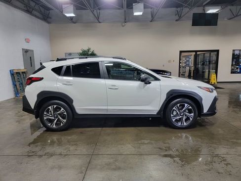 Used 2025 Subaru Crosstrek 2.0i Premium AWD/4WD image 5