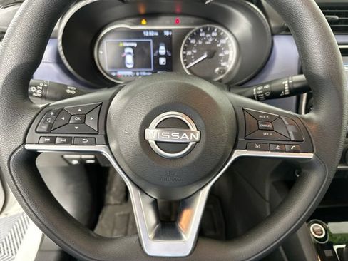 Used 2024 Nissan Versa SV FWD image 18