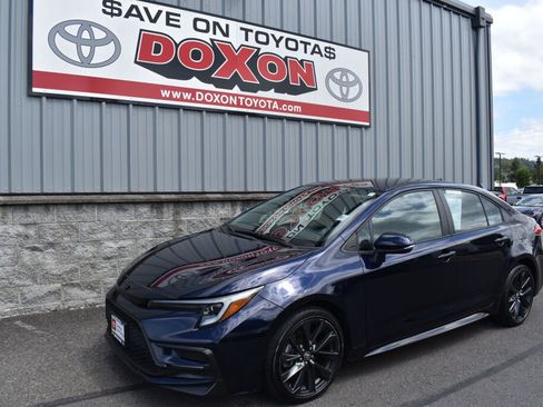 Certified 2023 Toyota Corolla SE FWD image 1