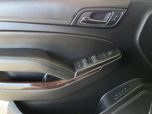 Used 2018 GMC Yukon SLT w/ Open Road Package image 22