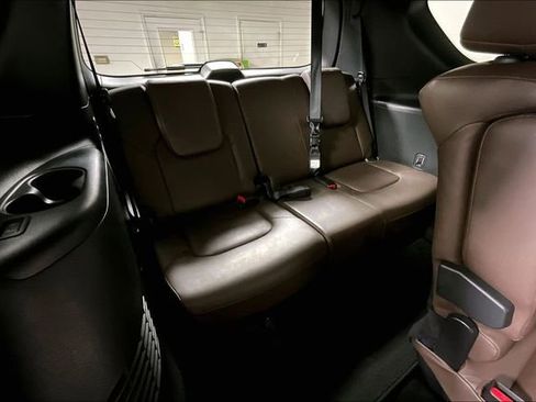 Used 2024 Nissan Armada Platinum w/ Cargo Package image 28