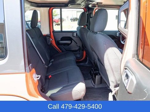 Used 2018 Jeep Wrangler Unlimited Sport S image 36