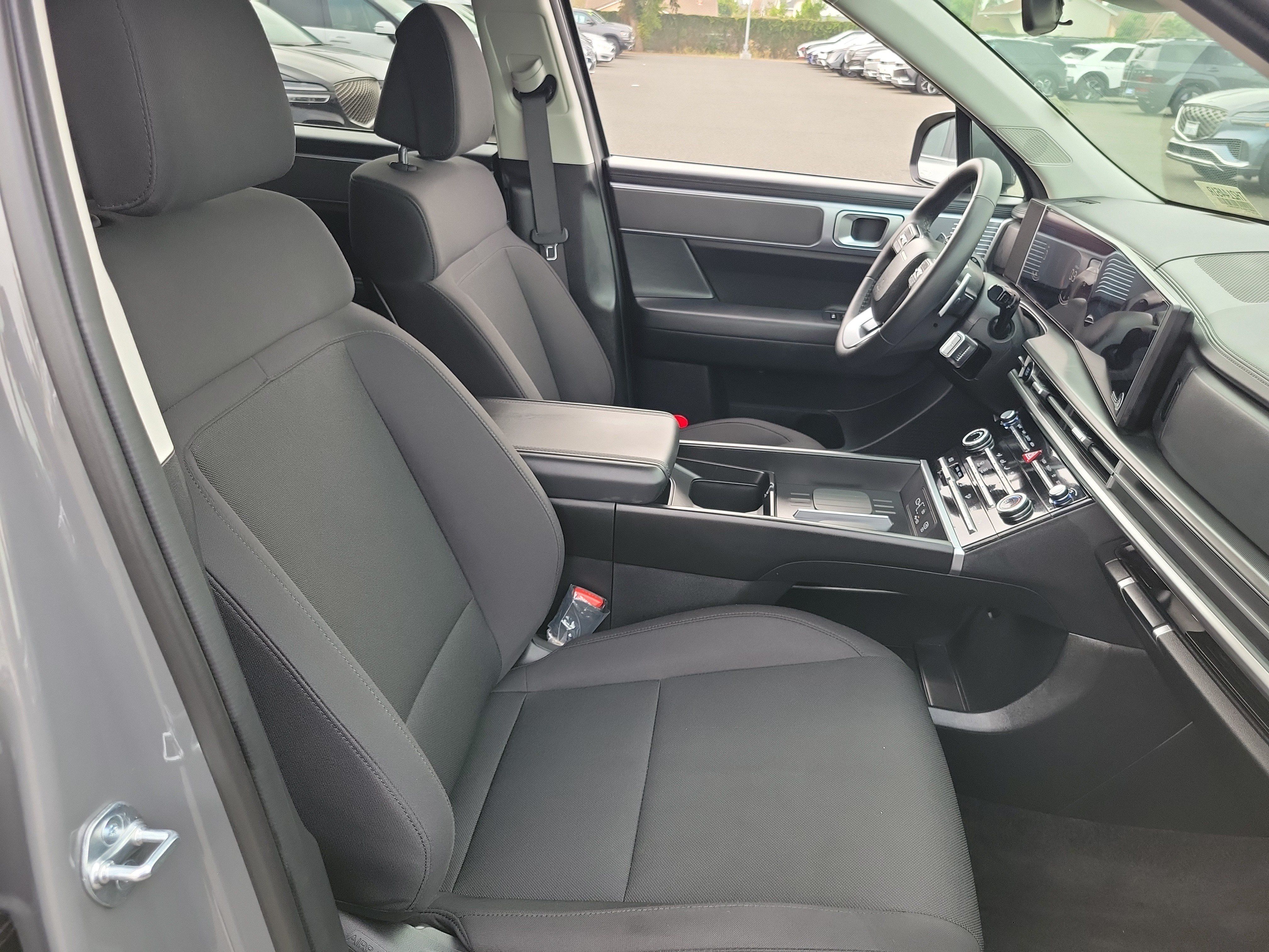 Certified 2026 Hyundai Santa Fe SE FWD image 21