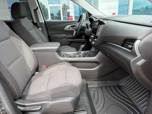 Used 2018 Chevrolet Traverse LT AWD/4WD image 33