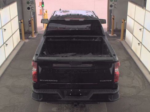 Used 2023 Chevrolet Silverado 1500 Custom RWD image 7