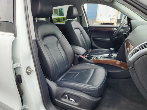 Used 2016 Audi Q5 2.0T Premium Plus w/ Technology Package AWD/4WD image 19