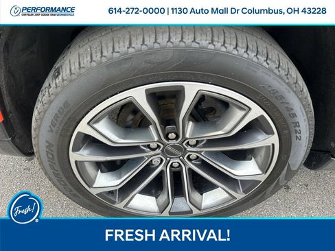 Used 2023 Jeep Grand Wagoneer Series III AWD/4WD image 10