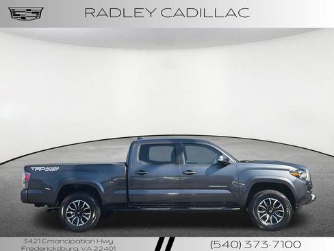 Used 2022 Toyota Tacoma TRD Sport w/ TRD Premium Sport Package AWD/4WD image 20