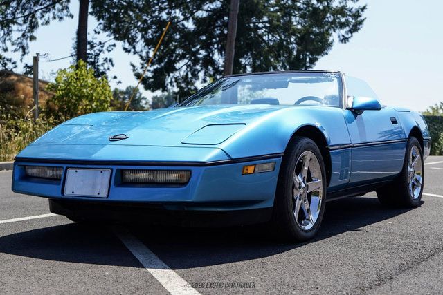 Used 1988 Chevrolet Corvette Convertible RWD image 14