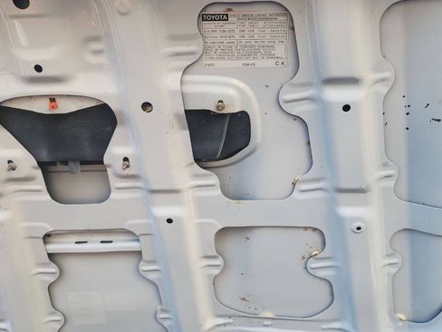 Used 2010 Toyota Tacoma PreRunner RWD image 21