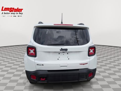 Used 2022 Jeep Renegade Trailhawk w/ Sun/Sound Group AWD/4WD image 4