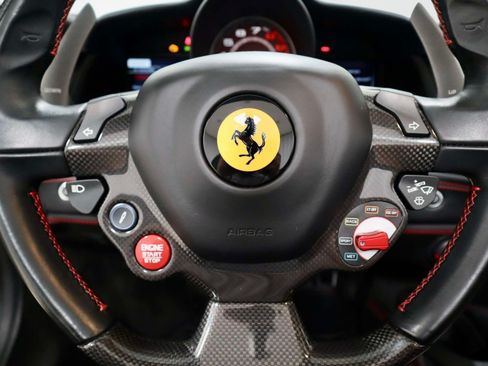 Used 2019 Ferrari 488 Spider RWD image 27