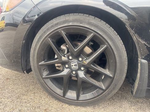 Used 2023 Honda Civic Sport image 8