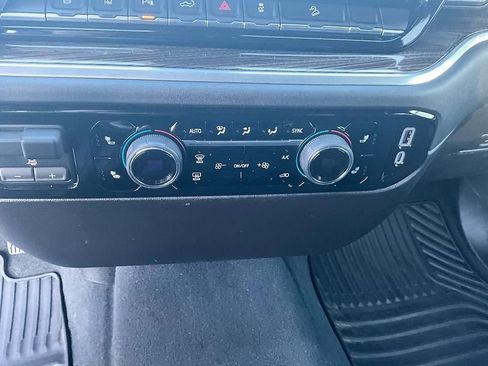 Used 2025 Chevrolet Silverado 2500 LT w/ Trail Boss Package AWD/4WD image 23