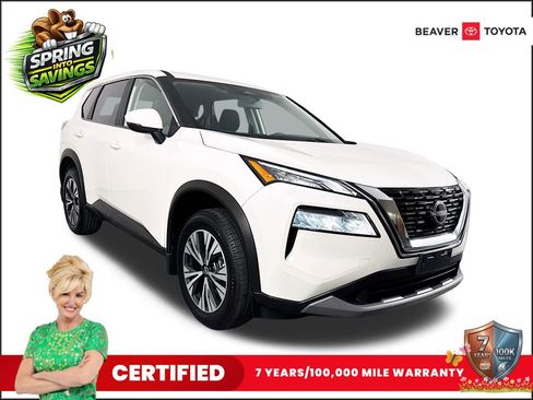 Used 2023 Nissan Rogue SV image 1