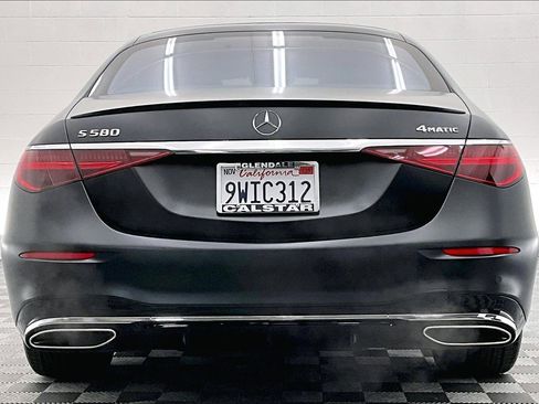 Used 2026 Mercedes-Benz S 580 4MATIC Sedan image 3