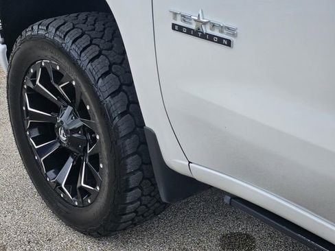 Used 2021 Chevrolet Silverado 1500 RST w/ Texas Edition Plus AWD/4WD image 9