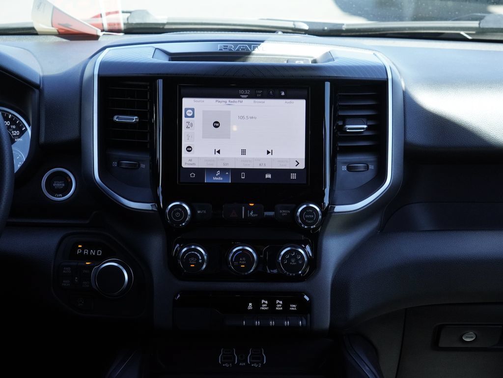 New 2026 RAM 1500 Big Horn w/ Sport Appearance Package AWD/4WD image 33
