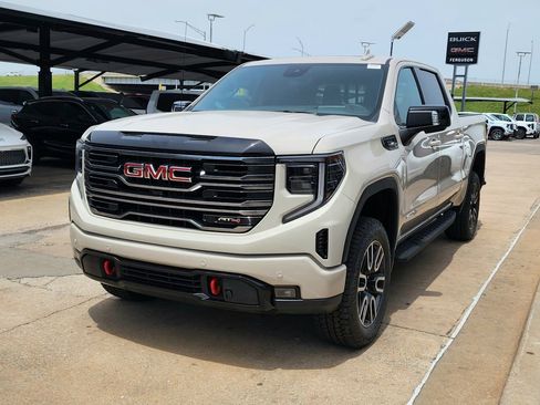 New 2026 GMC Sierra 1500 AT4 w/ AT4 Premium Package AWD/4WD image 8