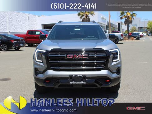 New 2026 GMC Terrain AT4 w/ Technology Package II AWD/4WD image 4