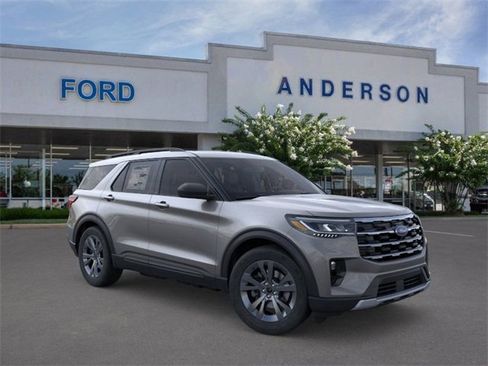 New 2026 Ford Explorer Active w/ Active Comfort Package image 7