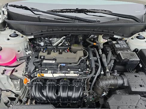 Certified 2026 Hyundai Tucson SE image 27