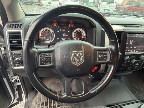 Used 2018 RAM 1500 Big Horn image 15